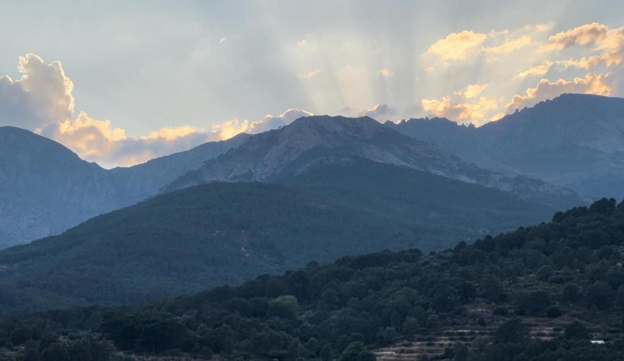 Willa Casa Paco De Gredos Arenas de San Pedro Zewnętrze zdjęcie